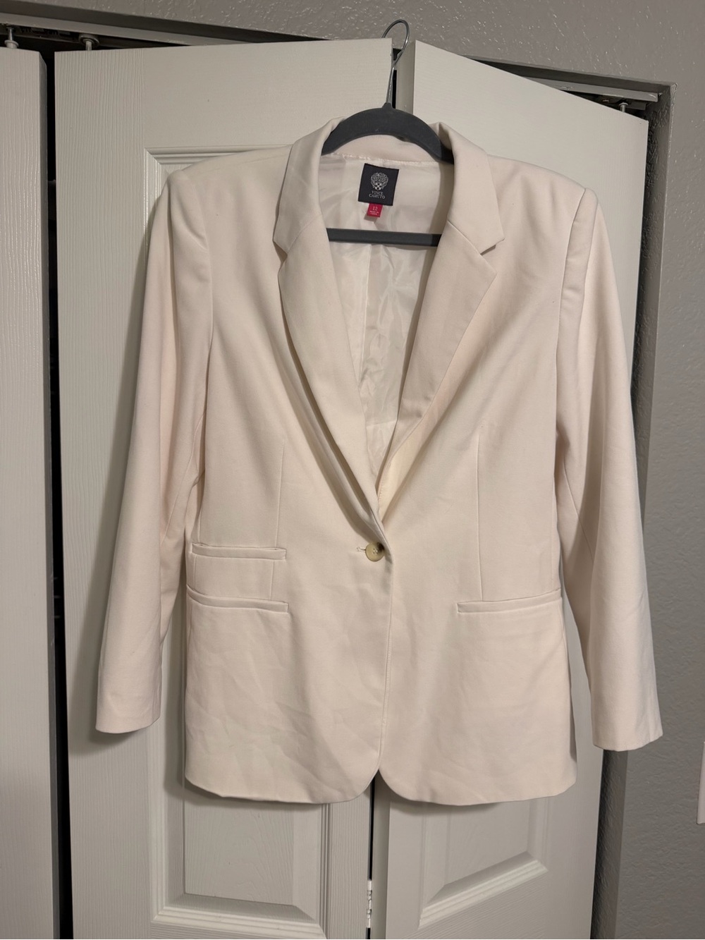 Vince Camuto single button notched collar blazer